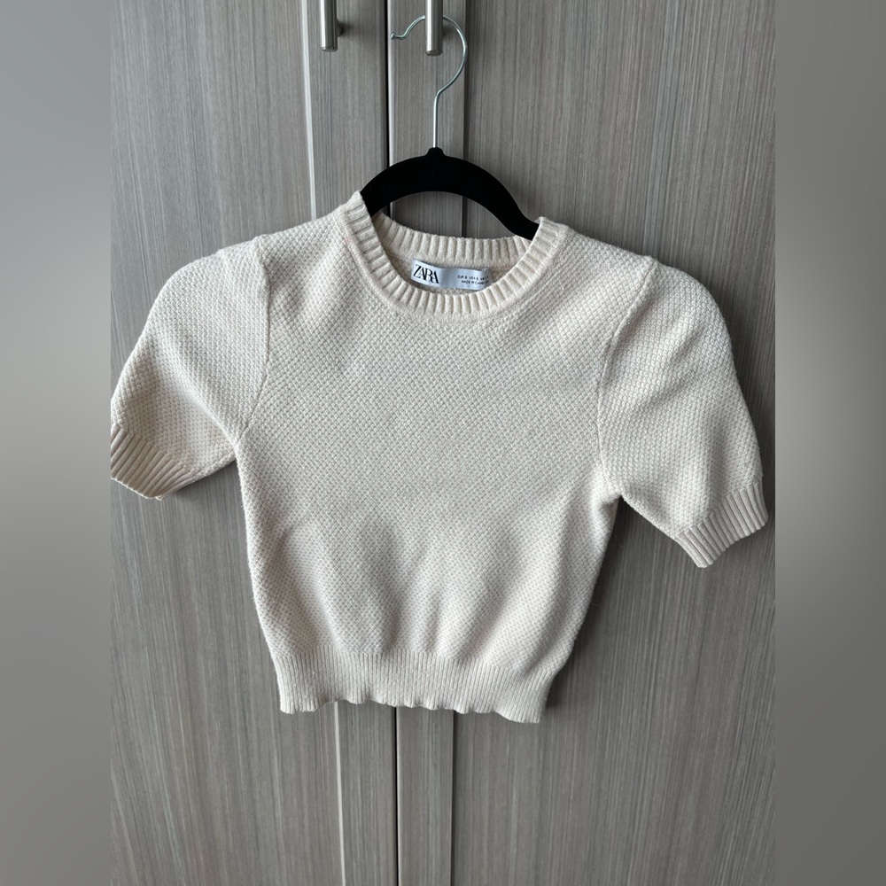 ZARA Cream Knit Short Sleeve Sweater Top | Size S